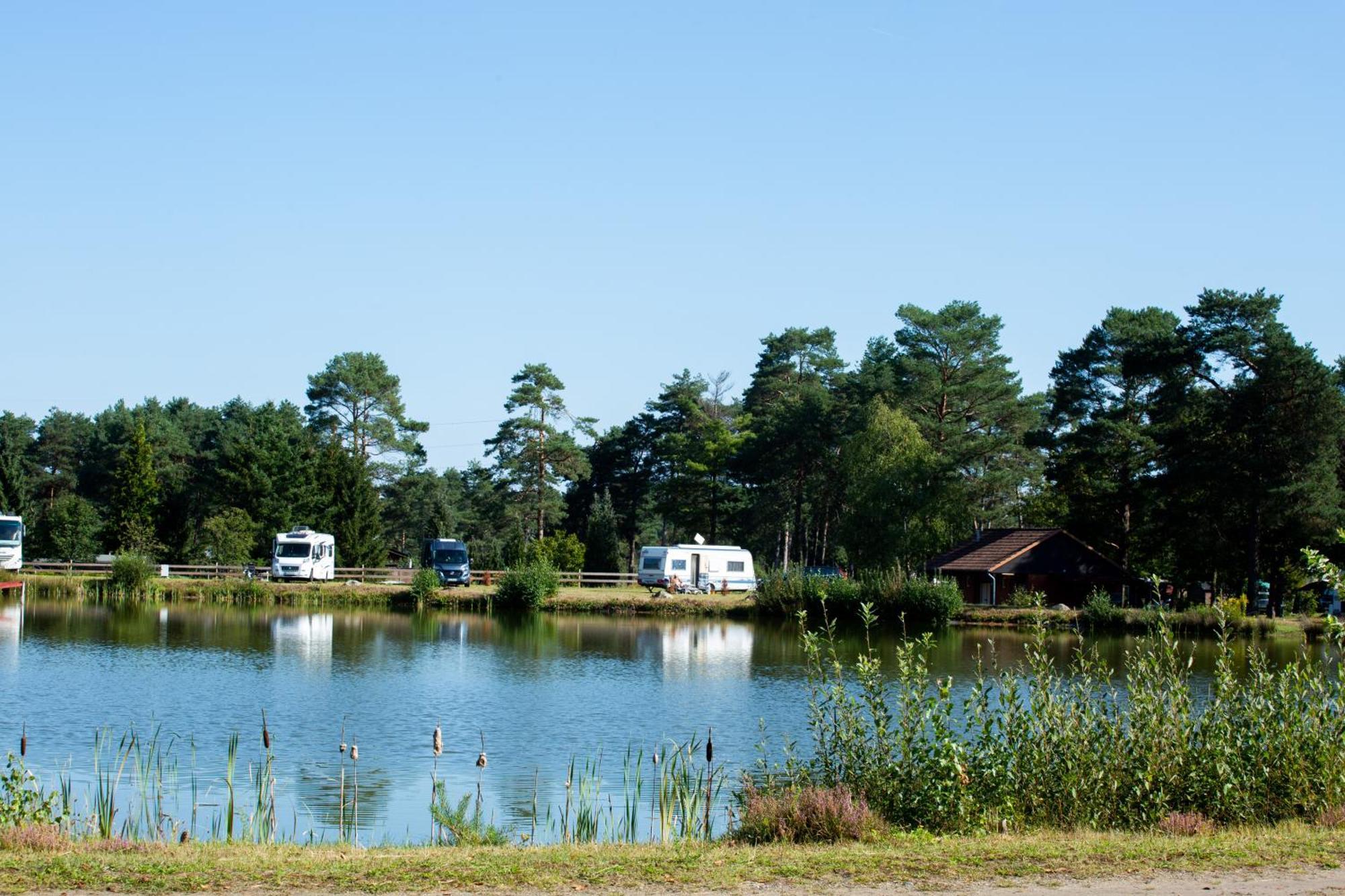 Naturcamping Lueneburger Heide - Chalets & Tiny Haeuser Soltau Dış mekan fotoğraf