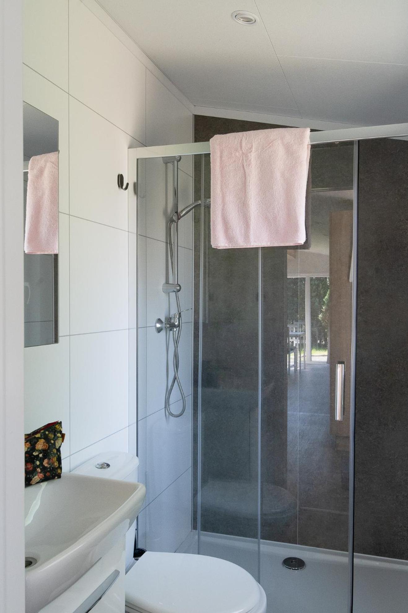 Naturcamping Lueneburger Heide - Chalets & Tiny Haeuser Soltau Dış mekan fotoğraf
